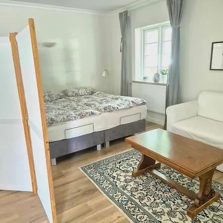 In Danmark- Agernaesgaard